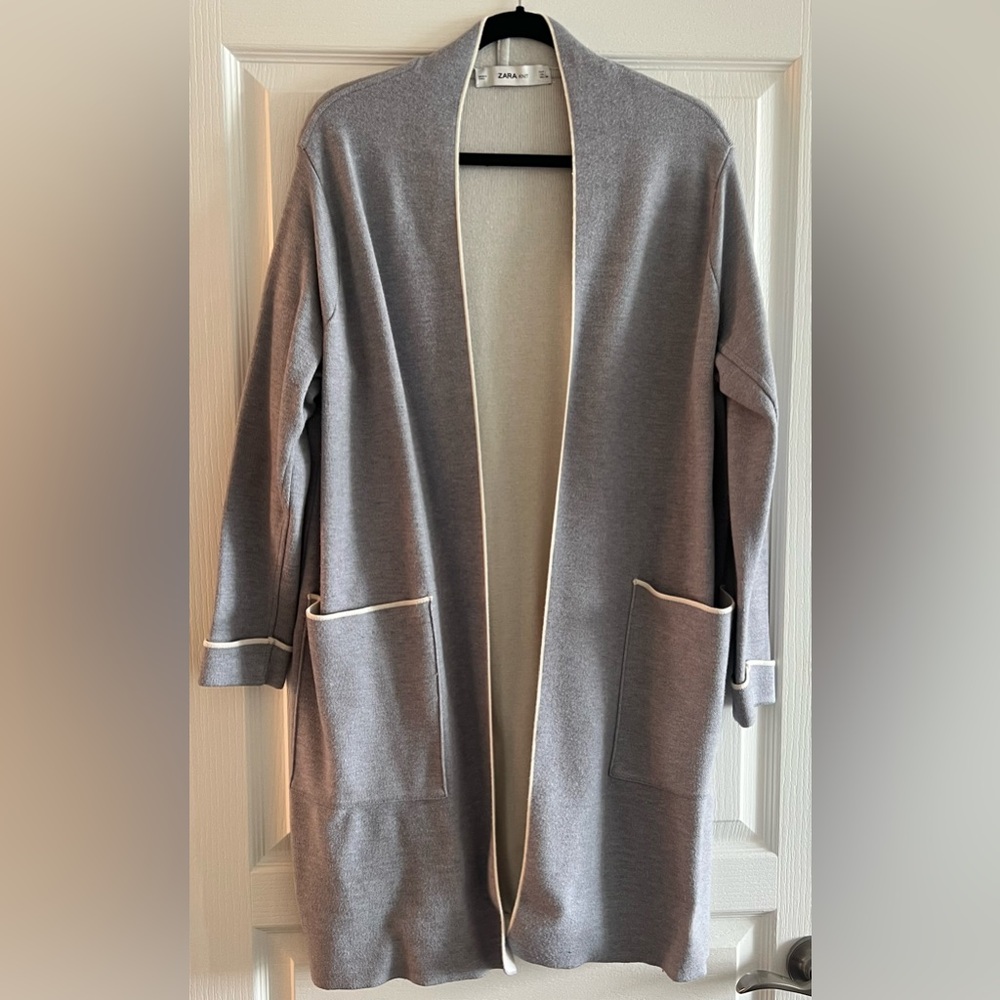 Zara - Grey and White Piping - Mid Length - Cardigan